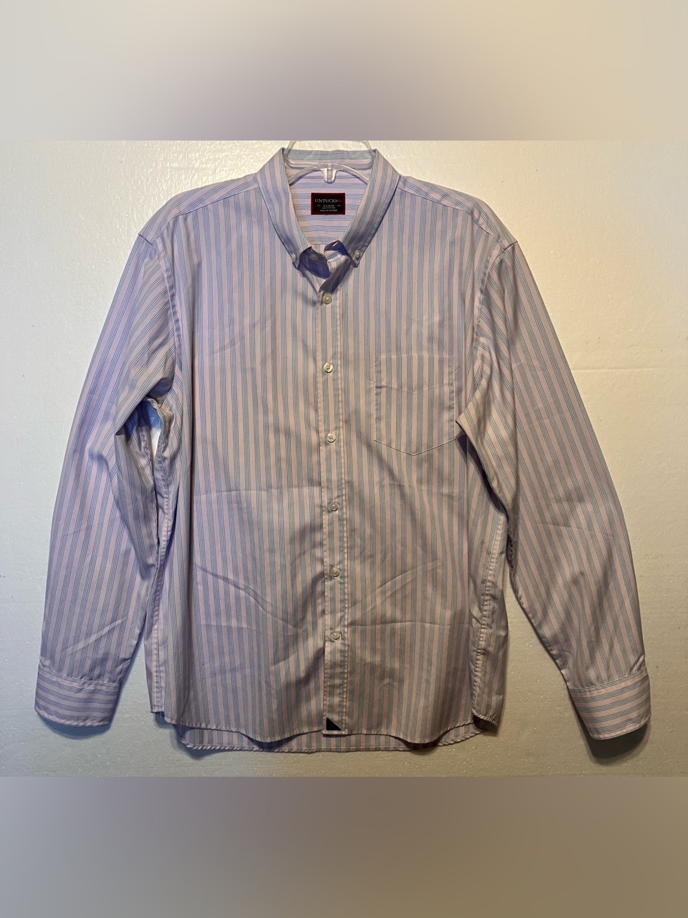 UNTUCKit Men's XL Lavender and White Stripe Button-Down Dress Shirt